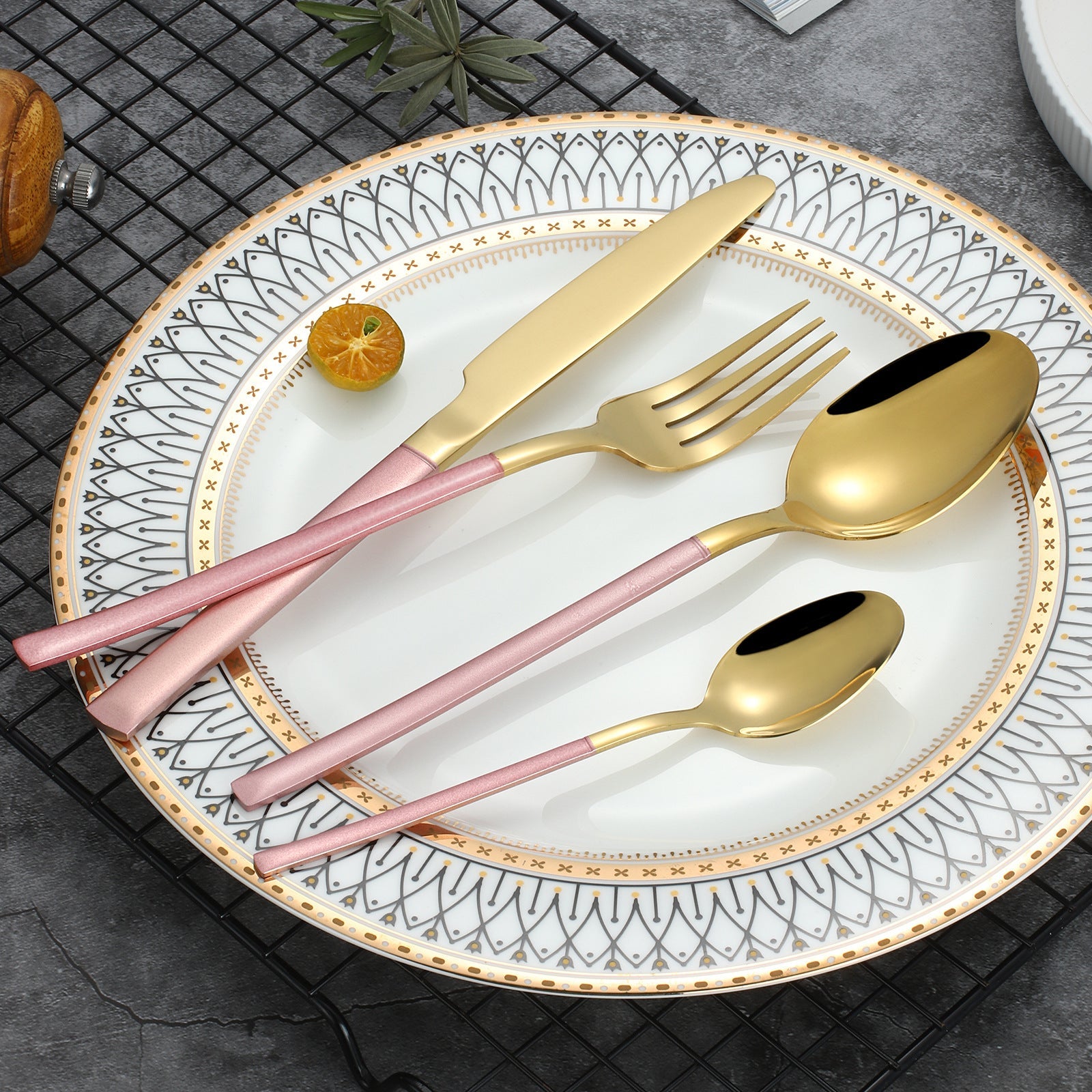 Luxury Italy Steel Cutlery Set
