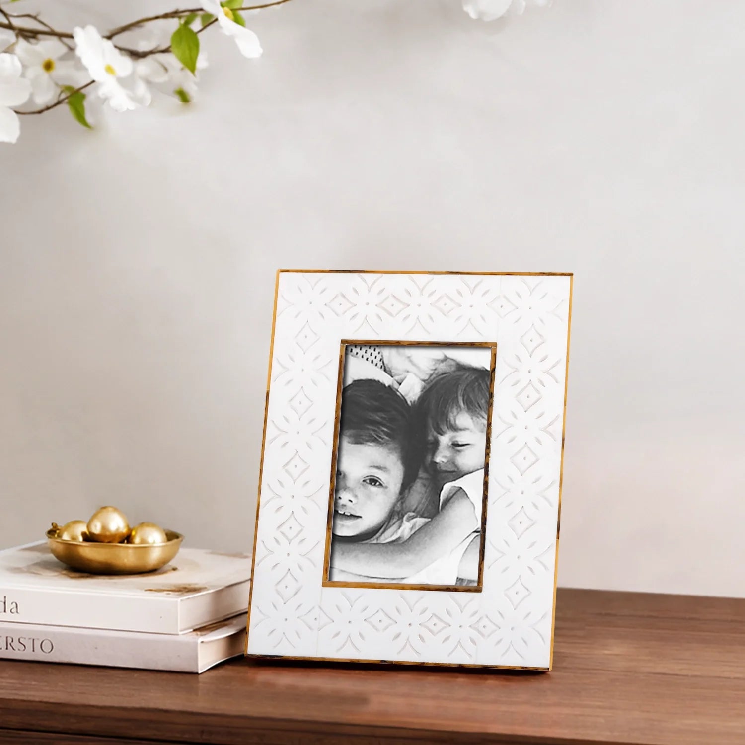 Rhythm Cycles Pattern Resin Inlay Picture Frame Collection in 3 Sizes