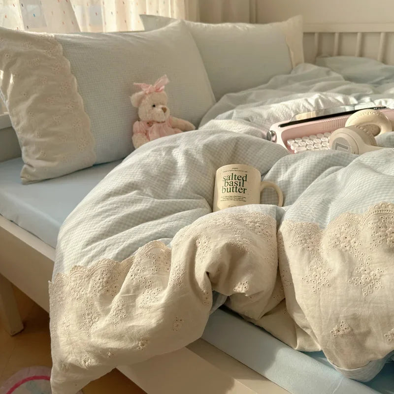 DecorBites™ Lace Duvet Cover Bedding Set 4Pcs French Washed Cotton