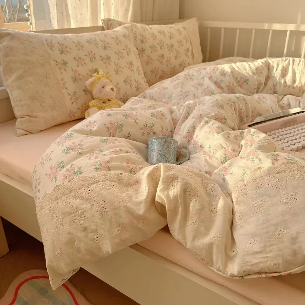 DecorBites™ Lace Duvet Cover Bedding Set 4Pcs French Washed Cotton