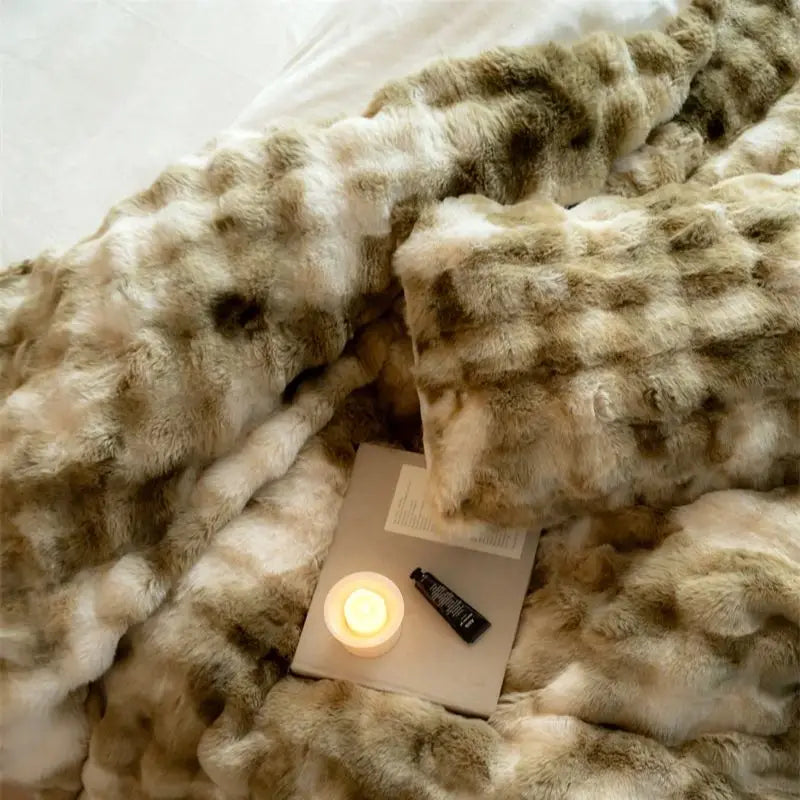 DecorBites™ Luxe Faux Fur & Velvet Patchwork Bedding Set - Duvet, Sheet & Pillowcases