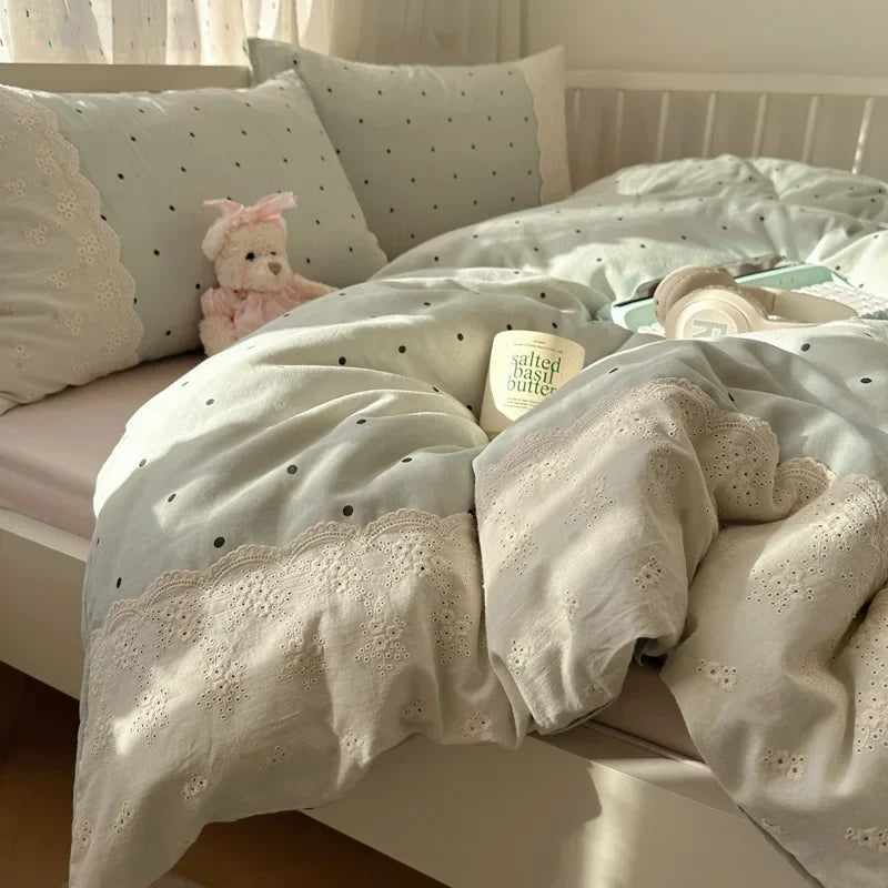 DecorBites™ Lace Duvet Cover Bedding Set 4Pcs French Washed Cotton