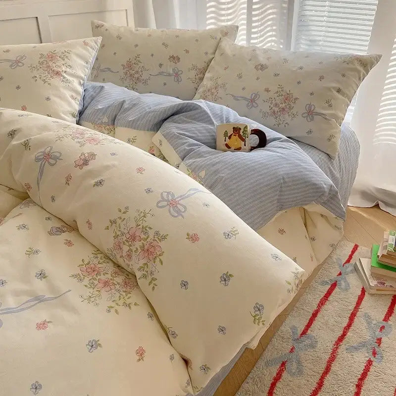 DecorBites™ Cartoon Printed Cotton Bedding Set