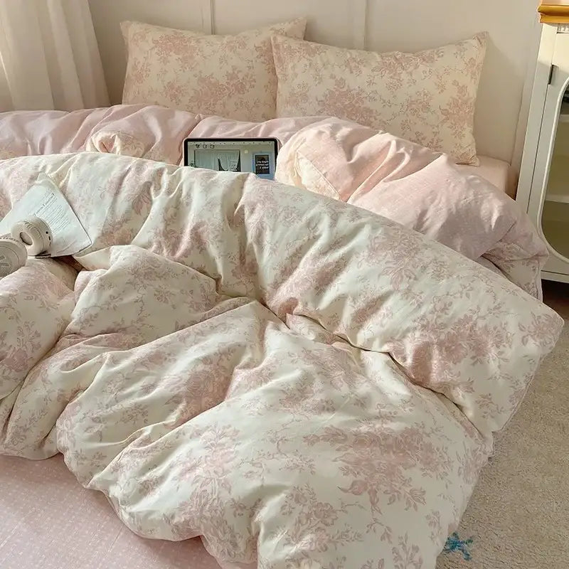 DecorBites™ Cartoon Printed Cotton Bedding Set