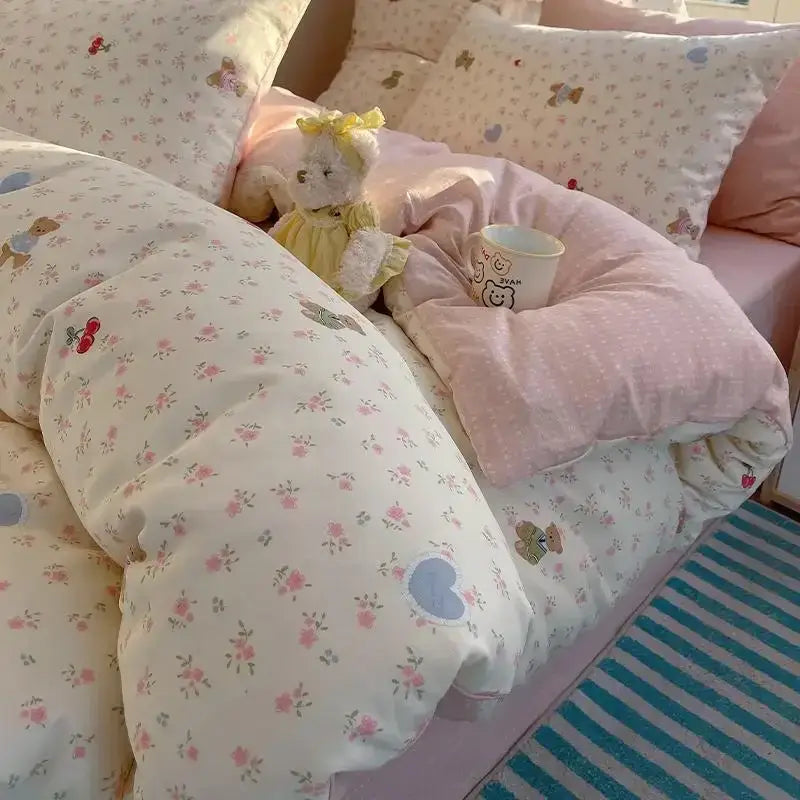 DecorBites™ Cartoon Printed Cotton Bedding Set