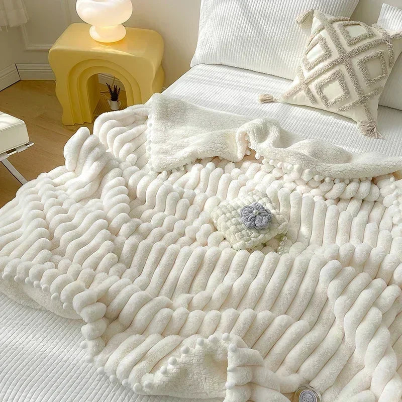 DecorBites™ Luxe Faux Rabbit & Lamb's Wool Weighted Blanket